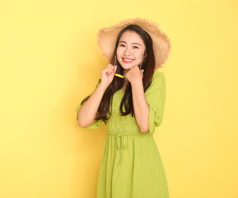 皓齿笑容，内在之力【牙齿缝隙大美牙案例】